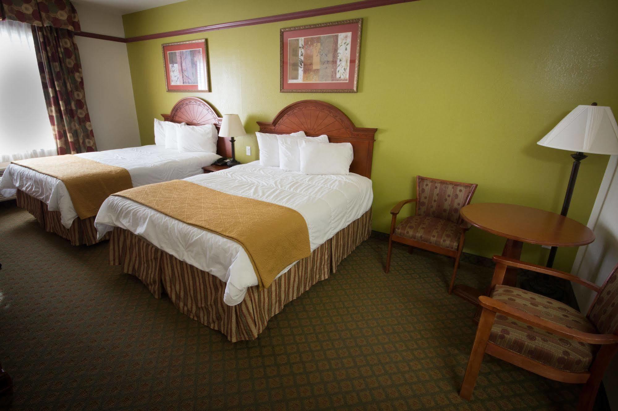 Budget Host Inn&Suites Cameron Exterior foto